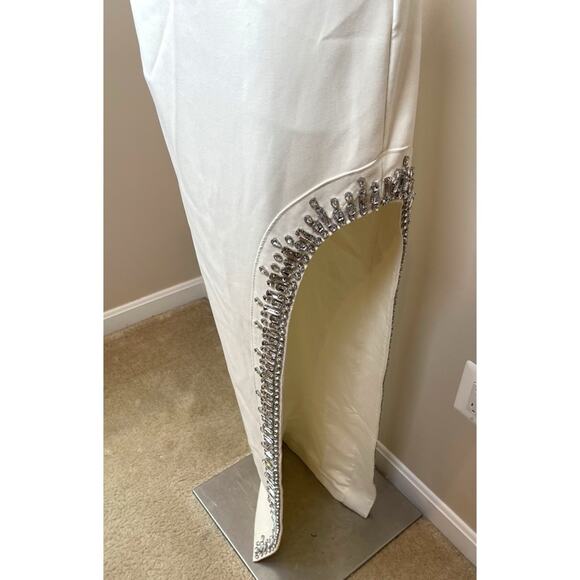 Cinq a Sept Sammy Crystal Embellished Strapless High Slit White Maxi Dress Sz 2 - Picture 4 of 11